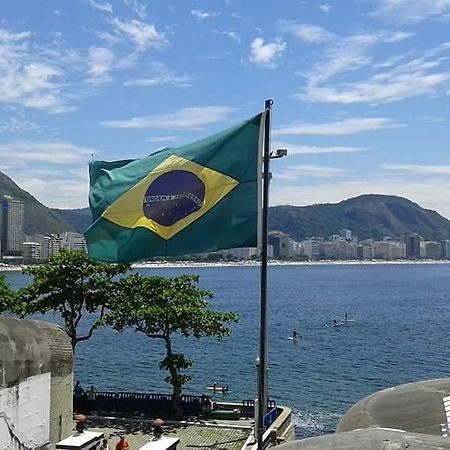 Copacabana Uma Quadra Da Praia Rio de Janeiro Exterior photo